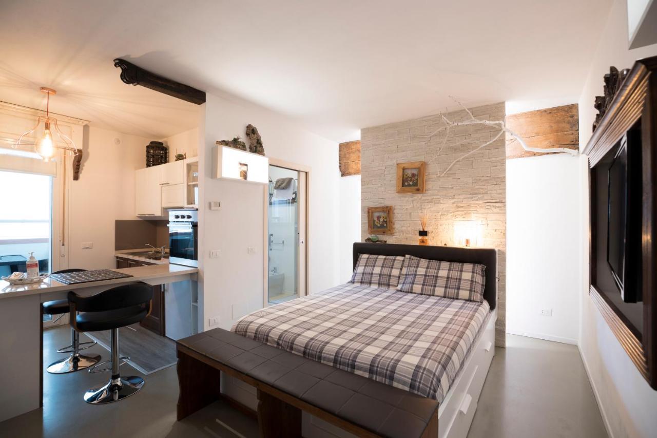 Come Sentirsi A Casa Piacenza Luaran gambar
