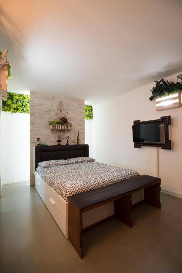 Come Sentirsi A Casa Piacenza Luaran gambar