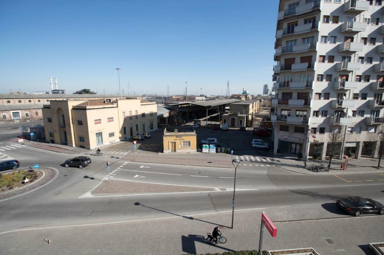Come Sentirsi A Casa Piacenza Luaran gambar